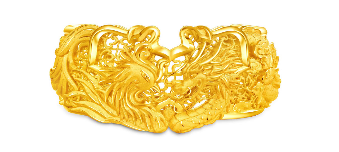 梧桐樹葉設計的黃金龍鳳鈪，寓意夫妻相依相偎、開枝散葉。